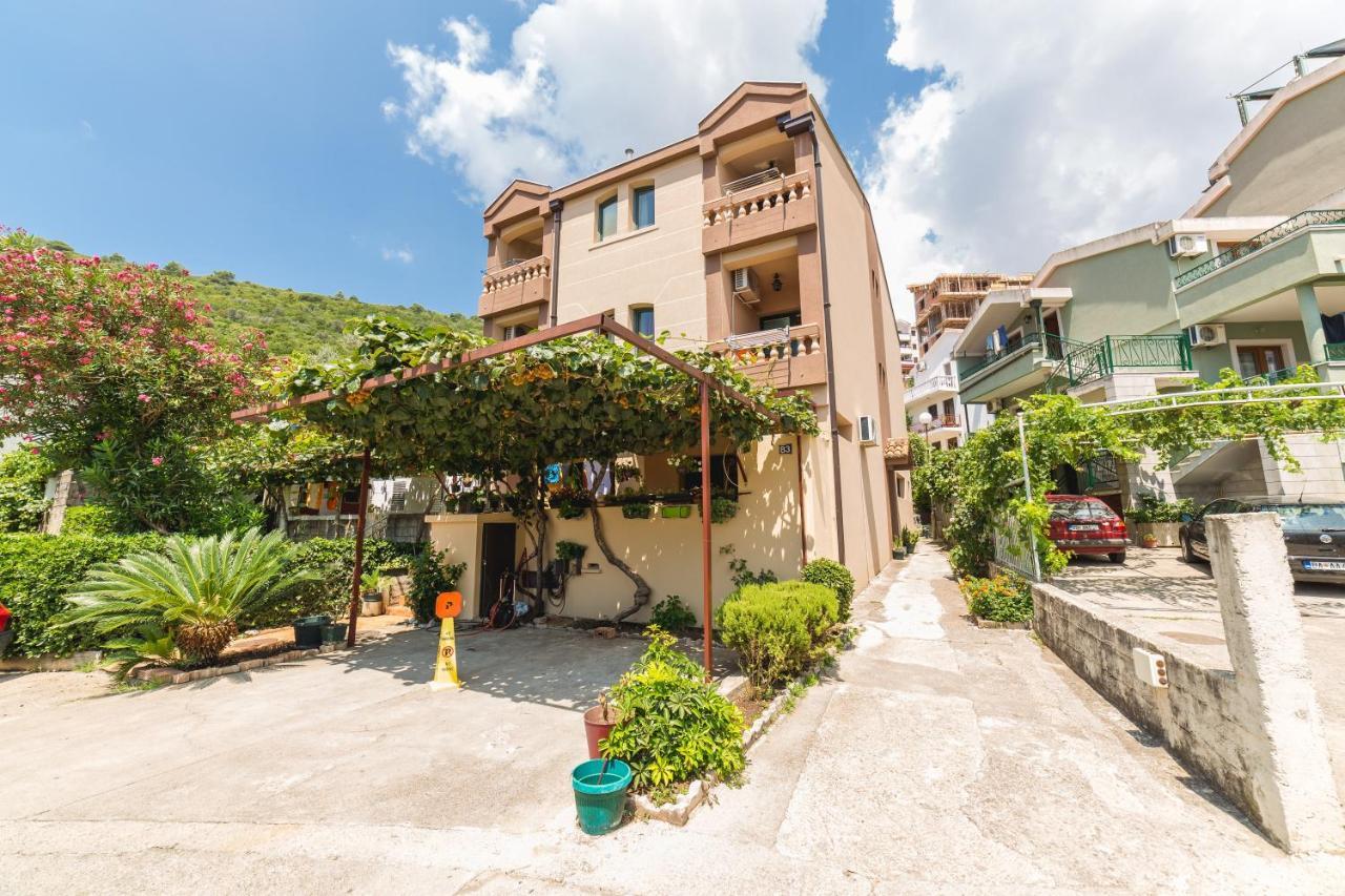 Villa Vera Budva Bagian luar foto