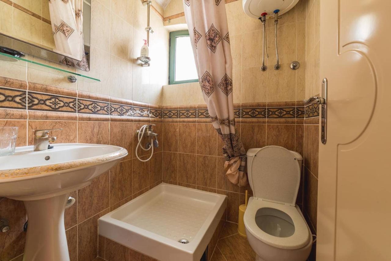 Villa Vera Budva Bagian luar foto