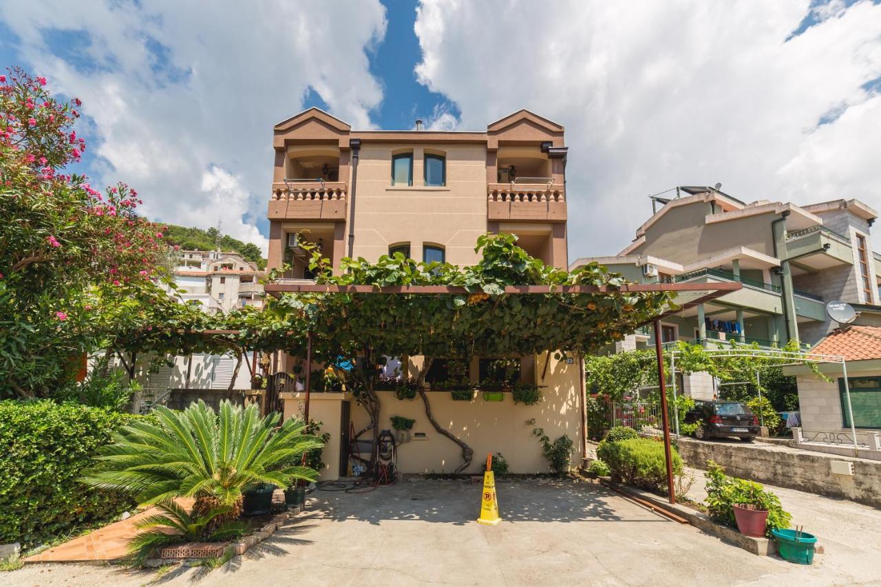 Villa Vera Budva Bagian luar foto