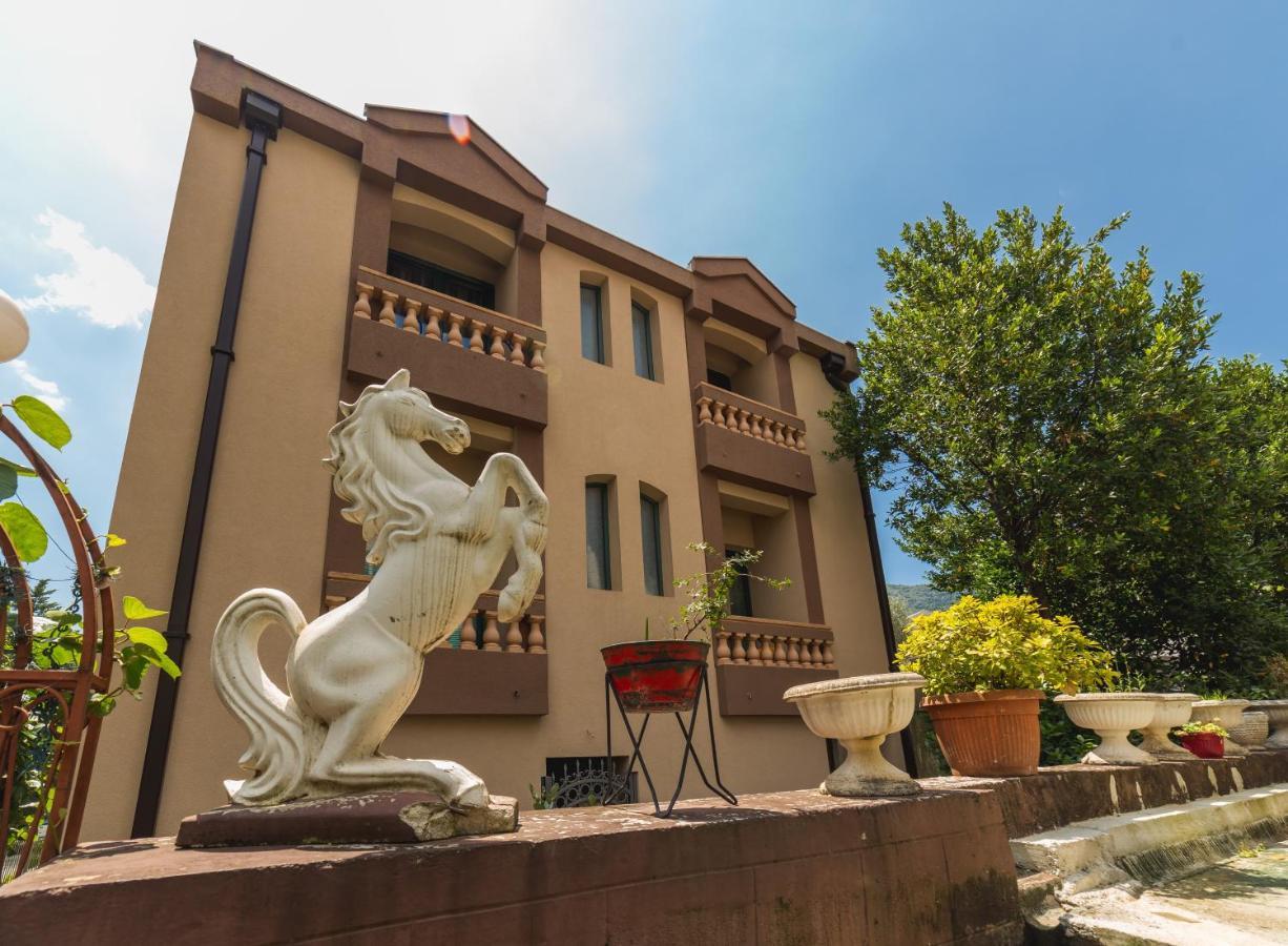 Villa Vera Budva Bagian luar foto