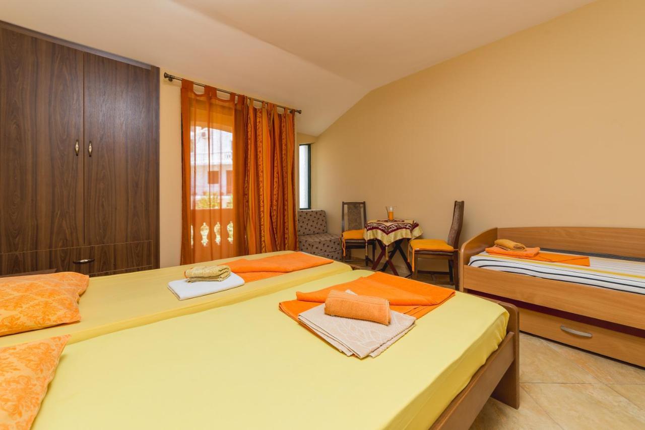 Villa Vera Budva Bagian luar foto
