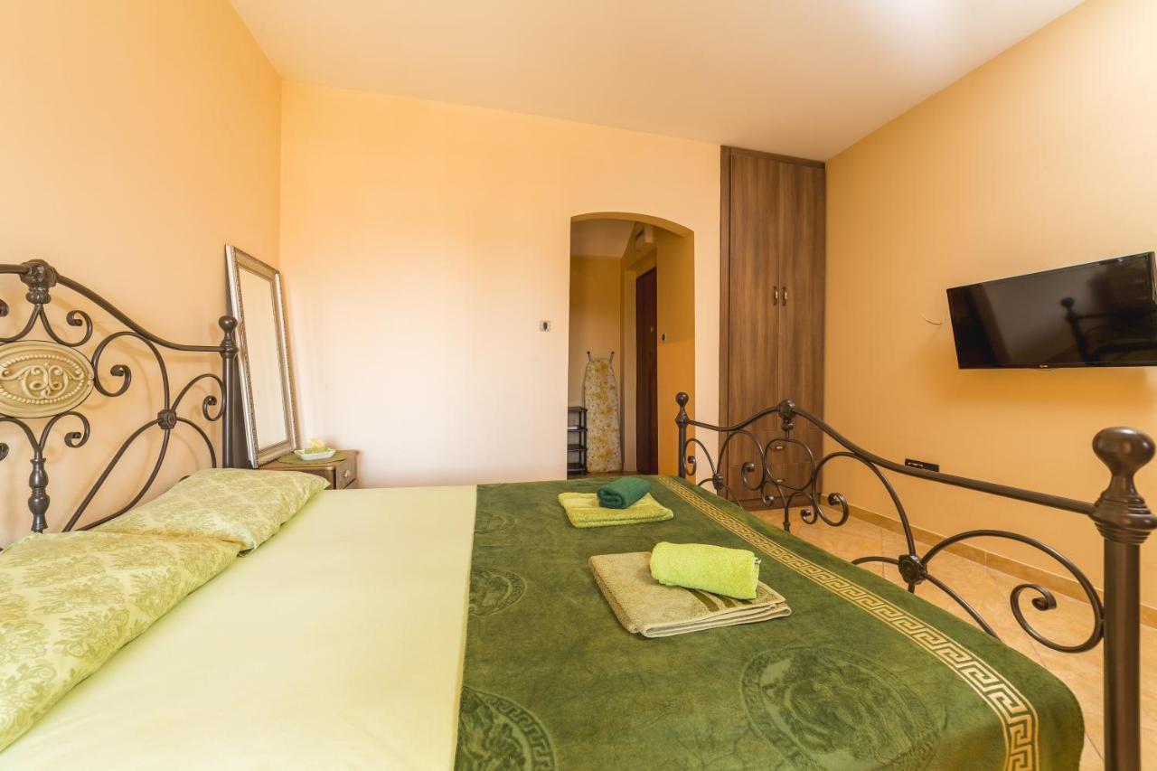Villa Vera Budva Bagian luar foto